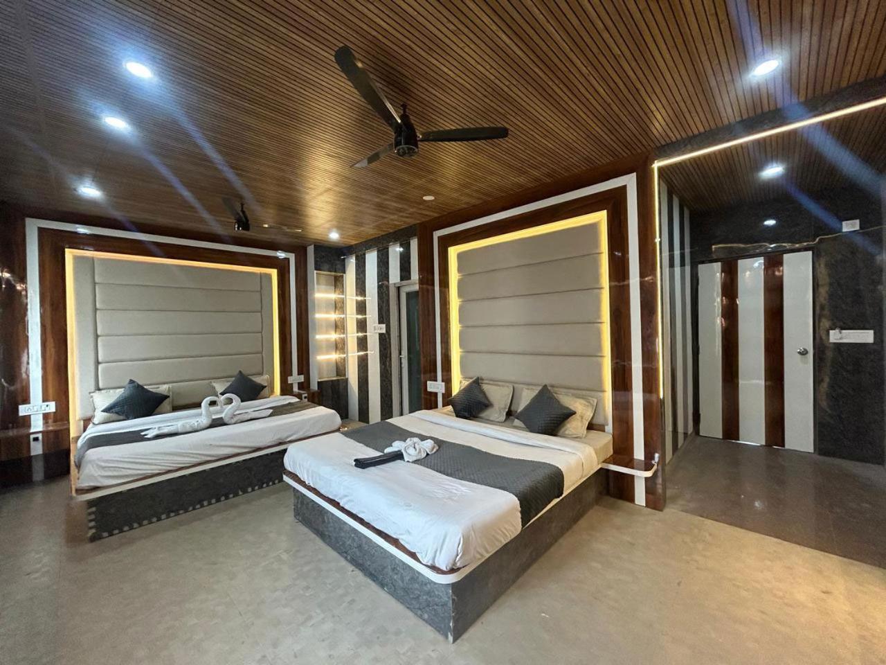 Hotel Dev Ganga Rishīkesh Extérieur photo