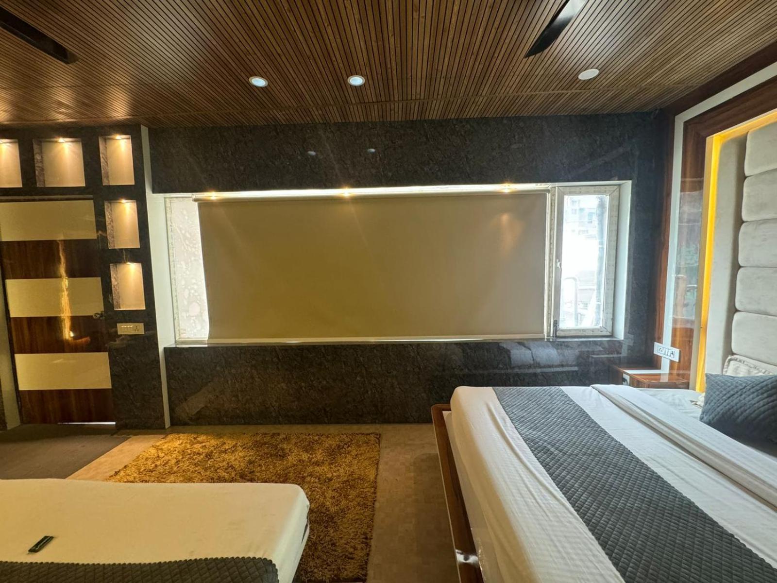 Hotel Dev Ganga Rishīkesh Extérieur photo